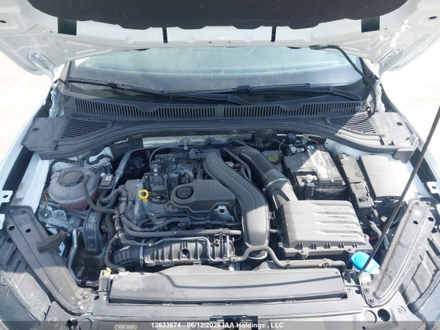 2022 Volkswagen Jetta Comfortline მანქანა იყიდება აუქციონზე, vin: 3VWEM7BU0NM008233, აუქციონის ნომერი: 12633674