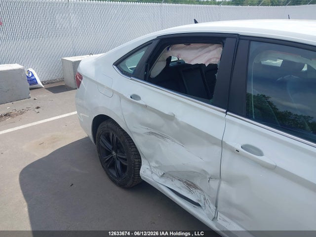 2022 Volkswagen Jetta Comfortline მანქანა იყიდება აუქციონზე, vin: 3VWEM7BU0NM008233, აუქციონის ნომერი: 12633674