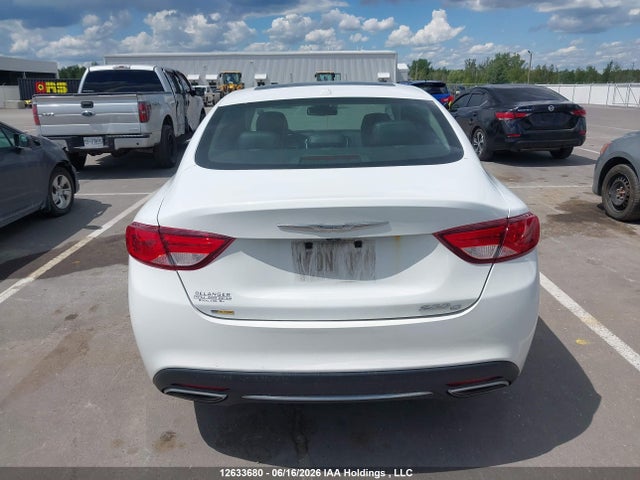 Chrysler 200 C 2016 1C3CCCCG5GN187493 Image 16