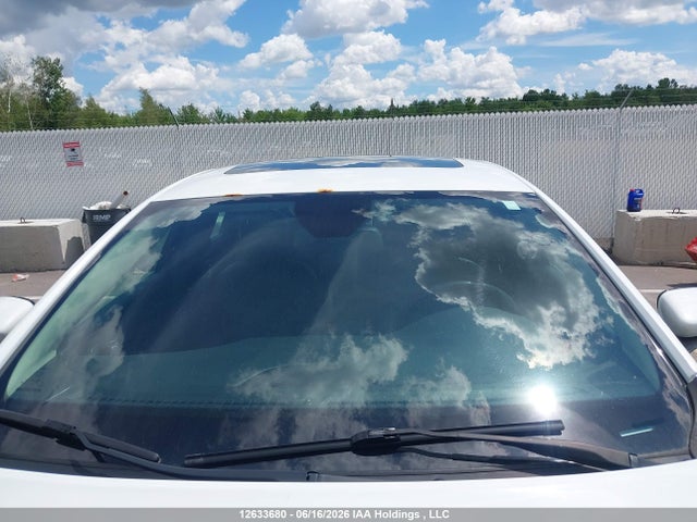 Chrysler 200 C 2016 1C3CCCCG5GN187493 Image 17