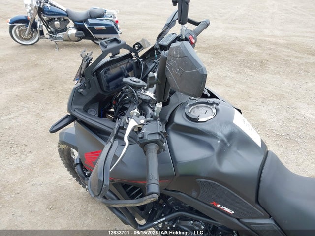2024 Honda Xl750 მანქანა იყიდება აუქციონზე, vin: JH2RD1625RK100484, აუქციონის ნომერი: 12633701