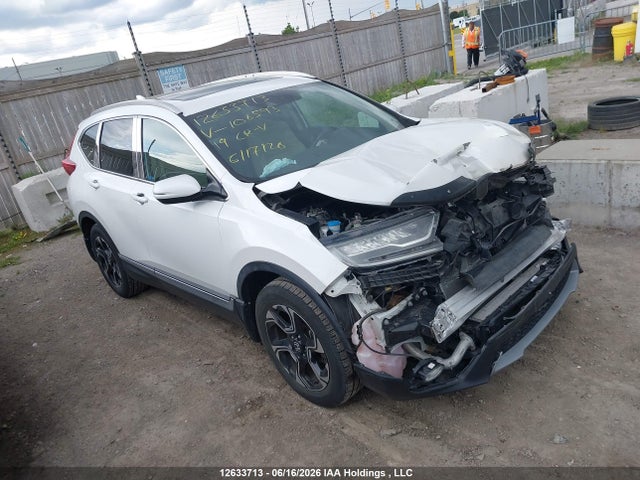 2019 Honda Cr-v Touring მანქანა იყიდება აუქციონზე, vin: 2HKRW2H98KH106593, აუქციონის ნომერი: 12633713