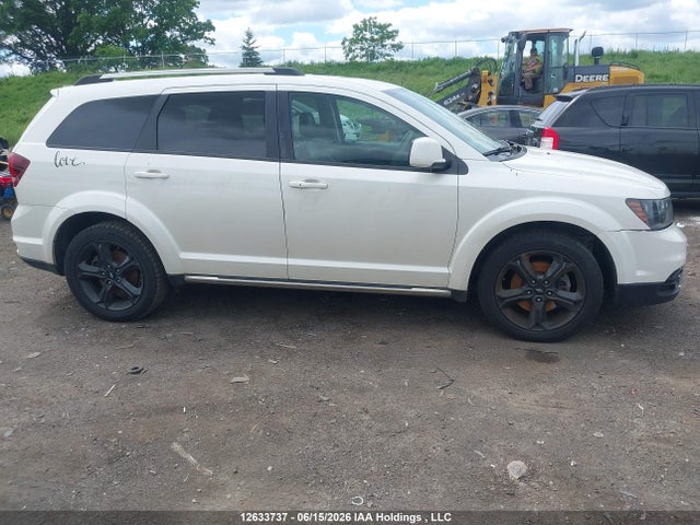 3C4PDDGGXJT359454 Dodge Journey Crossroad