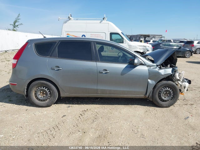 2010 Hyundai Elantra Touring Gl მანქანა იყიდება აუქციონზე, vin: KMHDB8AE7AU076390, აუქციონის ნომერი: 12633740