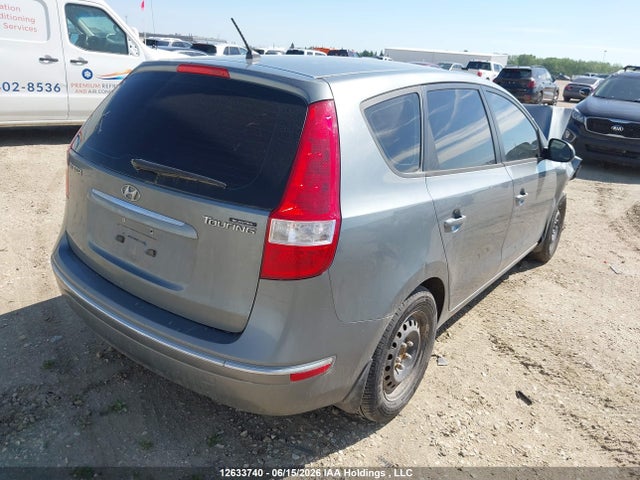 2010 Hyundai Elantra Touring Gl მანქანა იყიდება აუქციონზე, vin: KMHDB8AE7AU076390, აუქციონის ნომერი: 12633740