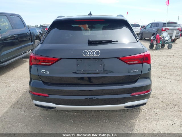 Audi Q3 Komfort 45 2022 WA1AECF3XN1063580 Image 16