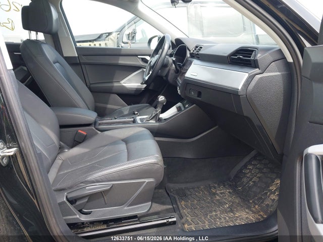 Audi Q3 Komfort 45 2022 WA1AECF3XN1063580 Image 5