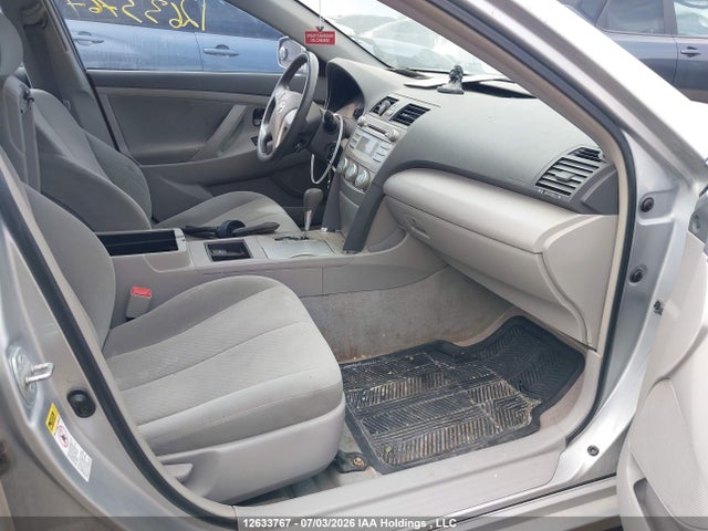 2007 Toyota Camry Le/se მანქანა იყიდება აუქციონზე, vin: 4T1BE46K47U025590, აუქციონის ნომერი: 12633767