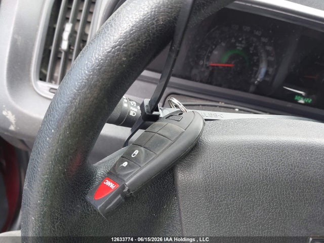 12633774 :رقم المزاد ، 3D4PG4FB7AT237053 vin ، 2010 Dodge Journey Se مزاد بيع