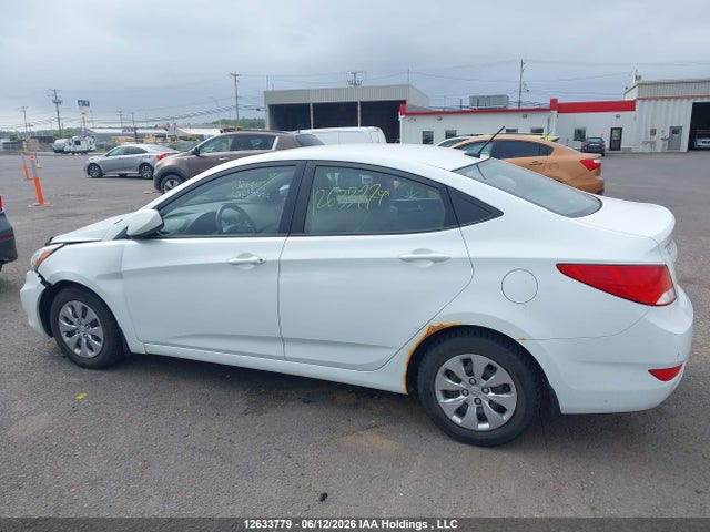KMHCT4AE9GU000180 Hyundai Accent