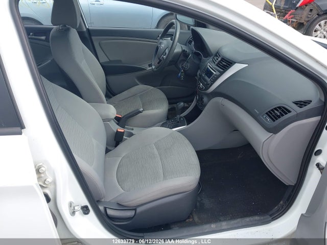 KMHCT4AE9GU000180 Hyundai Accent