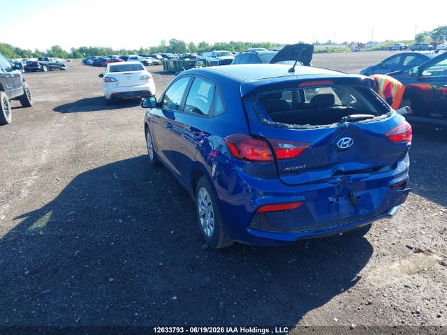 Hyundai Accent Essential 2019 3KPC25A36KE080332 Image 3