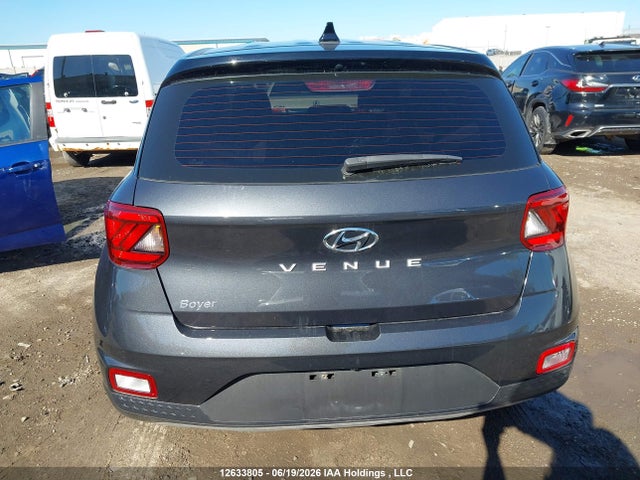 Hyundai Venue 2022 KMHRB8A30NU198728 Image 16