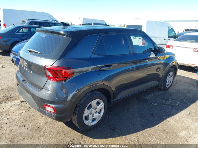 Hyundai Venue 2022 KMHRB8A30NU198728 Image 4