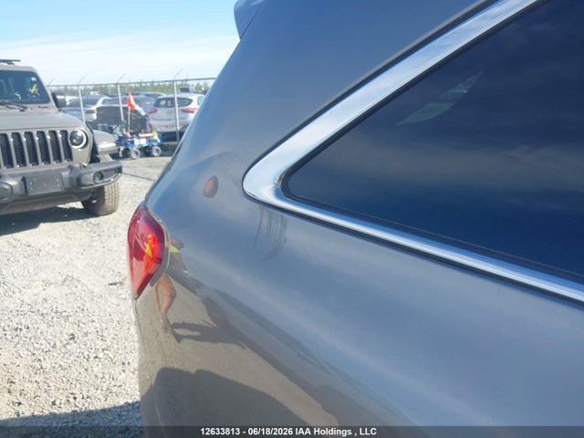 Продажа на аукционе авто 2018 Kia Sorento Lx/l, vin: 5XYPGDA32JG361266, номер лота: 12633813