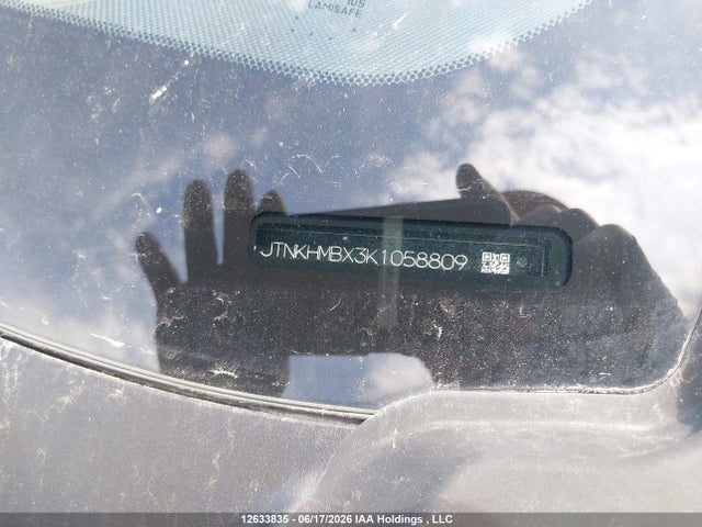 12633835 :رقم المزاد ، JTNKHMBX3K1058809 vin ، 2019 Toyota C-hr Xle/le/limited مزاد بيع