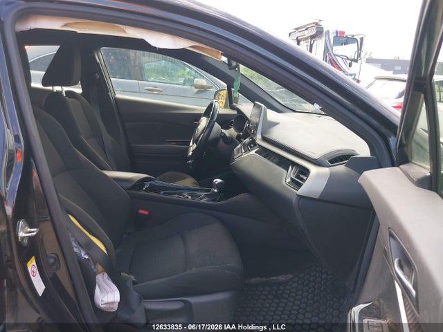 12633835 :رقم المزاد ، JTNKHMBX3K1058809 vin ، 2019 Toyota C-hr Xle/le/limited مزاد بيع
