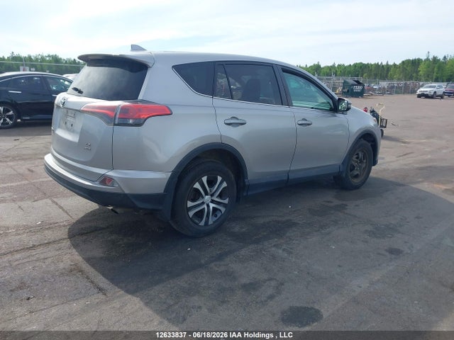 2016 Toyota Rav4 Le მანქანა იყიდება აუქციონზე, vin: 2T3BFREV9GW451966, აუქციონის ნომერი: 12633837