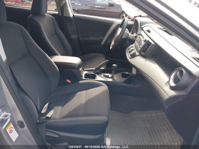 2016 Toyota Rav4 Le მანქანა იყიდება აუქციონზე, vin: 2T3BFREV9GW451966, აუქციონის ნომერი: 12633837