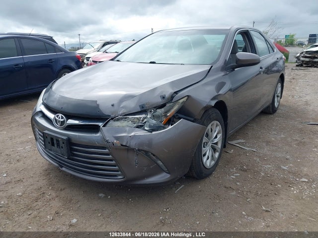 2016 Toyota Camry მანქანა იყიდება აუქციონზე, vin: 4T1BF1FK0GU223353, აუქციონის ნომერი: 12633844
