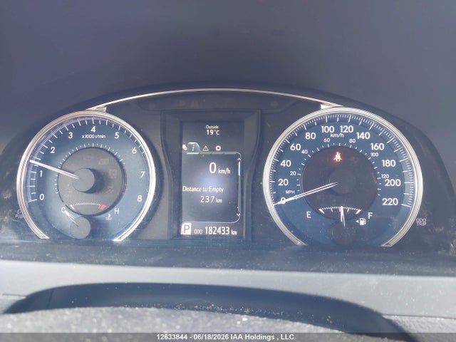 2016 Toyota Camry მანქანა იყიდება აუქციონზე, vin: 4T1BF1FK0GU223353, აუქციონის ნომერი: 12633844