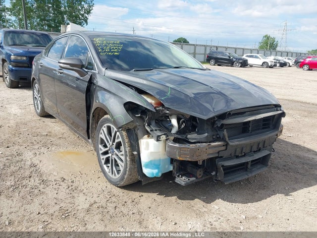Ford Fusion Hybrid Titanium 2019 3FA6P0RU3KR227199 Image 6