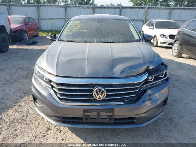1VWBA7A30MC005143 Volkswagen Passat