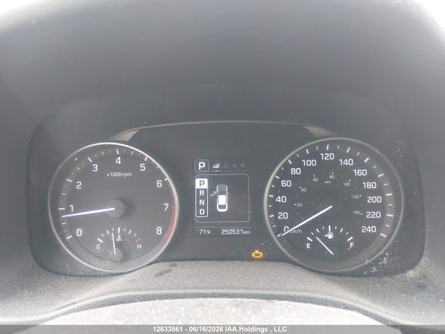 12633861 :رقم المزاد ، KMHD84LF7JU558001 vin ، 2018 Hyundai Elantra Gl مزاد بيع