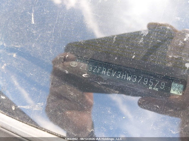 Toyota RAV4 LE 2017 2T3ZFREV3HW379579 Image 19