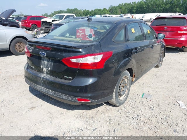 Ford FOCUS SE 2014 1FADP3F29EL231837 Image 4