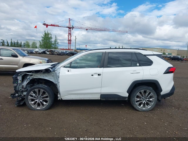 12633871 :رقم المزاد ، 2T3R1RFV1KW041845 vin ، 2019 Toyota Rav4 Xle مزاد بيع