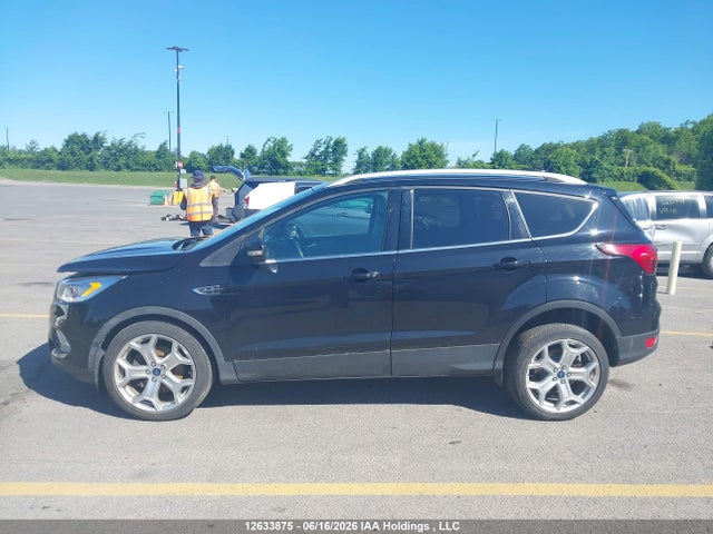 Ford Escape Titanium 2019 1FMCU9J94KUB35461 Image 14
