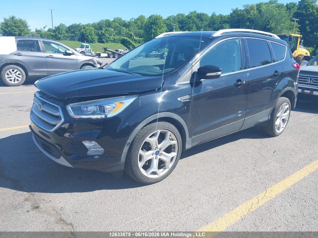 Ford Escape Titanium 2019 1FMCU9J94KUB35461 Image 2
