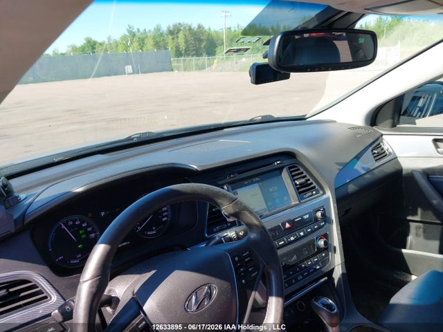 Hyundai Sonata Hybrid Ultimate 2017 KMHE34L12HA049002 Image 20