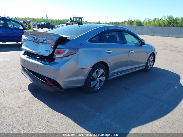 Hyundai Sonata Hybrid Ultimate 2017 KMHE34L12HA049002 Image 4