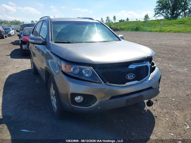 2012 Kia Sorento მანქანა იყიდება აუქციონზე, vin: 5XYKTDA29CG252383, აუქციონის ნომერი: 12633908