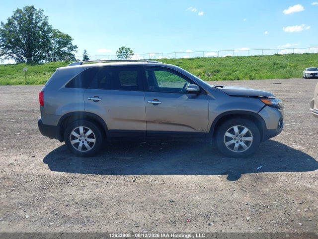 2012 Kia Sorento მანქანა იყიდება აუქციონზე, vin: 5XYKTDA29CG252383, აუქციონის ნომერი: 12633908