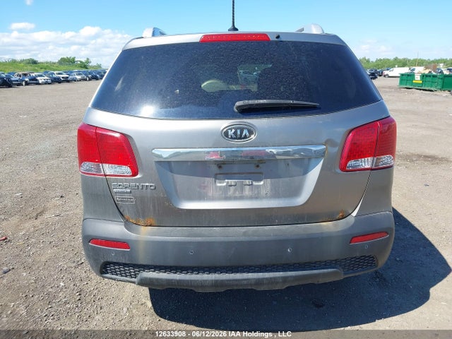2012 Kia Sorento მანქანა იყიდება აუქციონზე, vin: 5XYKTDA29CG252383, აუქციონის ნომერი: 12633908