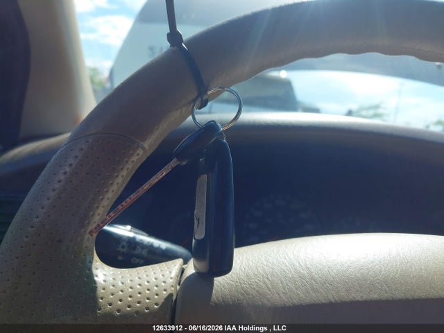 12633912 :رقم المزاد ، JM3LW28G5Y0144347 vin ، 2000 Mazda Mpv Wagon مزاد بيع