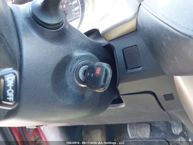 Toyota RAV4 LE 2015 2T3BFREV7FW353615 Image 11