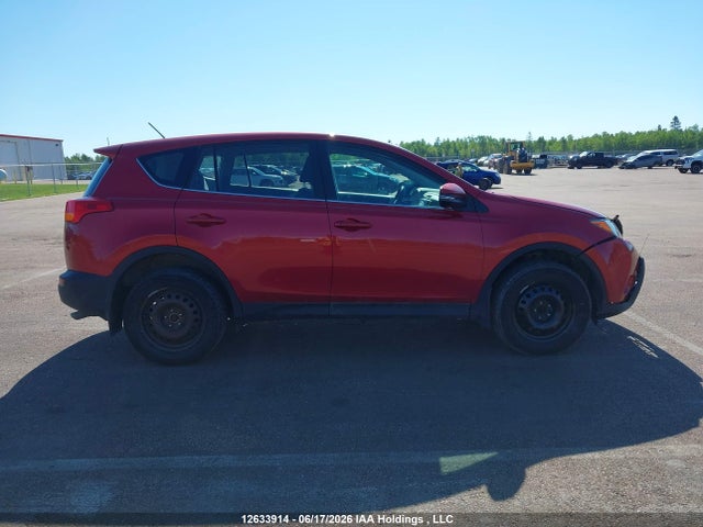 Toyota RAV4 LE 2015 2T3BFREV7FW353615 Image 13