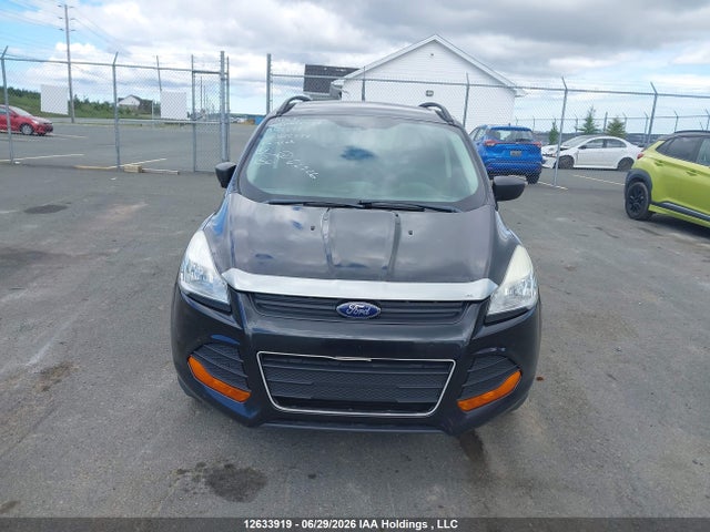 2015 Ford Escape S მანქანა იყიდება აუქციონზე, vin: 1FMCU0F71FUB52534, აუქციონის ნომერი: 12633919
