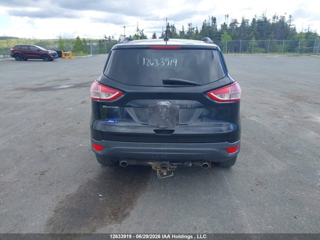 2015 Ford Escape S მანქანა იყიდება აუქციონზე, vin: 1FMCU0F71FUB52534, აუქციონის ნომერი: 12633919