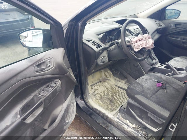 2015 Ford Escape S მანქანა იყიდება აუქციონზე, vin: 1FMCU0F71FUB52534, აუქციონის ნომერი: 12633919