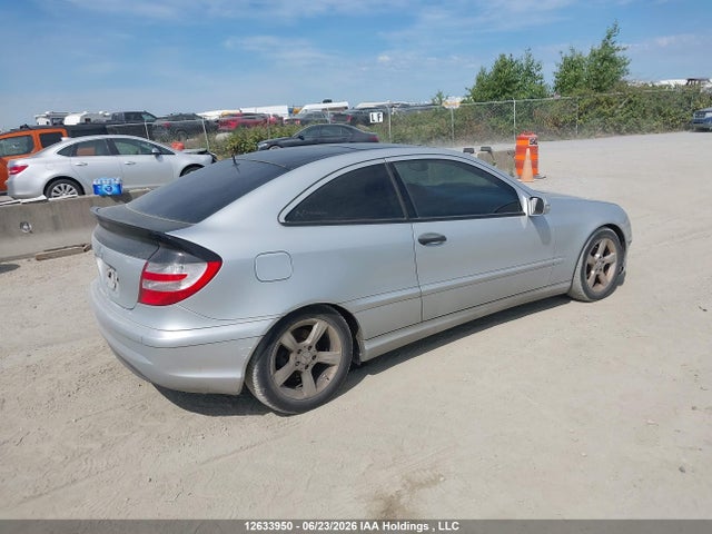 Продаж на аукціоні авто 2005 Mercedes-benz C 230k Sport Oupe, vin: WDBRN40J95A715724, номер лоту: 12633950