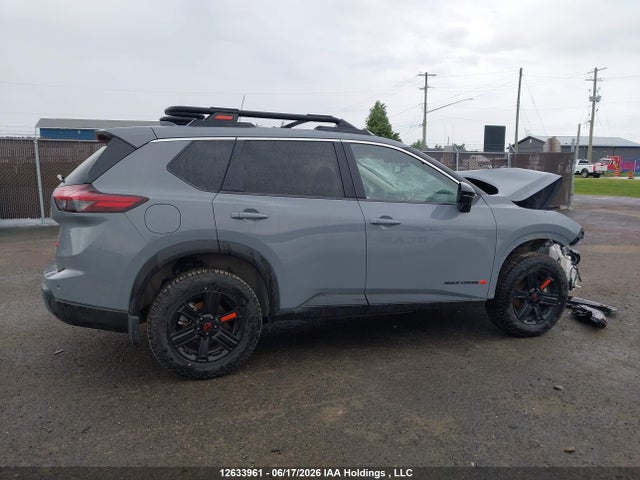 12633961 :رقم المزاد ، JN8BT3BB5TW374447 vin ، 2026 Nissan Rogue Rock Creek Awd Cvt/sv Dark Armor/sv Moonroof Awd Cvt مزاد بيع