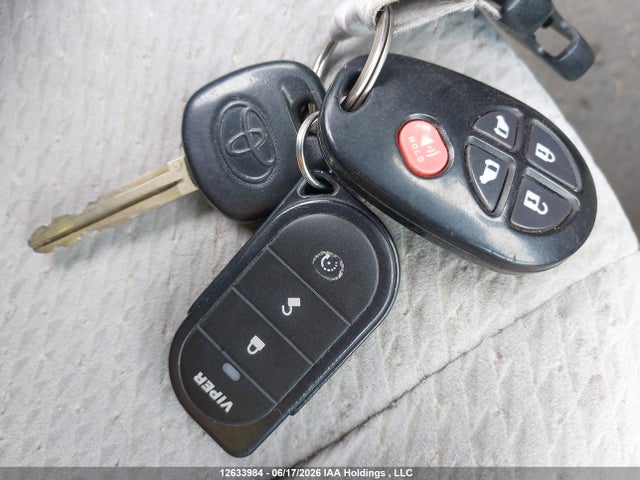 Продаж на аукціоні авто 2012 Toyota Sienna Le 8 Passenger, vin: 5TDKK3DC2CS266050, номер лоту: 12633984