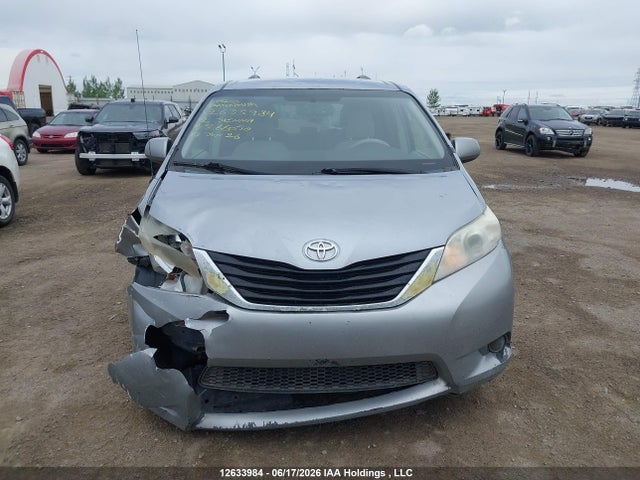 Продаж на аукціоні авто 2012 Toyota Sienna Le 8 Passenger, vin: 5TDKK3DC2CS266050, номер лоту: 12633984