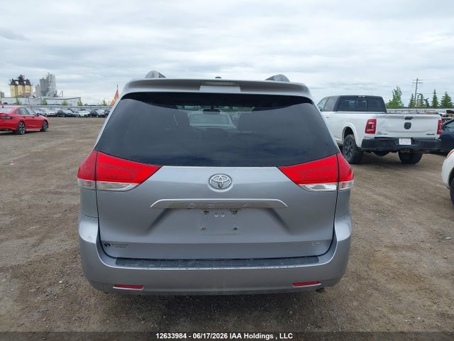 Продаж на аукціоні авто 2012 Toyota Sienna Le 8 Passenger, vin: 5TDKK3DC2CS266050, номер лоту: 12633984