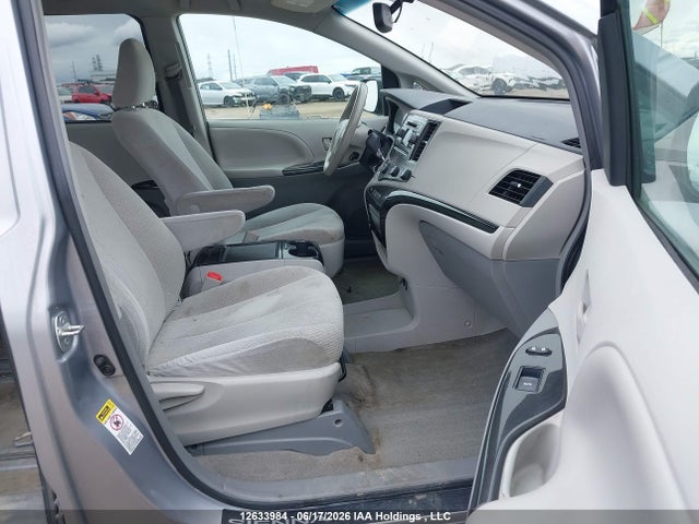 Продаж на аукціоні авто 2012 Toyota Sienna Le 8 Passenger, vin: 5TDKK3DC2CS266050, номер лоту: 12633984